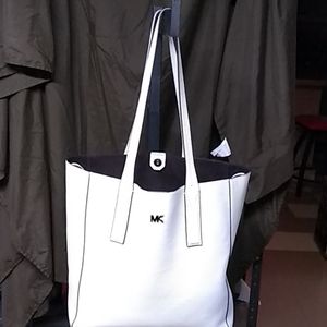 Michael kors tote/ purse